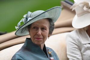 Sve kontra od ostalih članova porodice: Šta princeza Ana jede za božićnu večeru i zašto baš to?