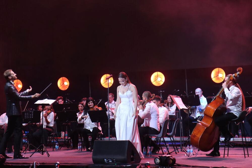 Nastup Jelene Tomašević i Ivana Bosiljčića u Banja Luci