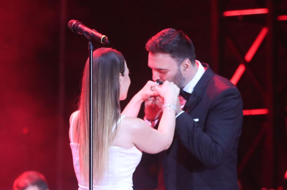 Nastup Jelene Tomašević i Ivana Bosiljčića u Banja Luci