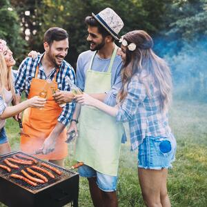 Za uživanje tokom leta: Okupite društvo, nabavite roštilj i napravite nezaboravnu zabavu
