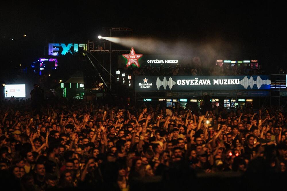 Posebnu atrakciju nosi NSNS stage refreshed by Heineken® Silver, kultna i druga najveća elektronska bina festivala