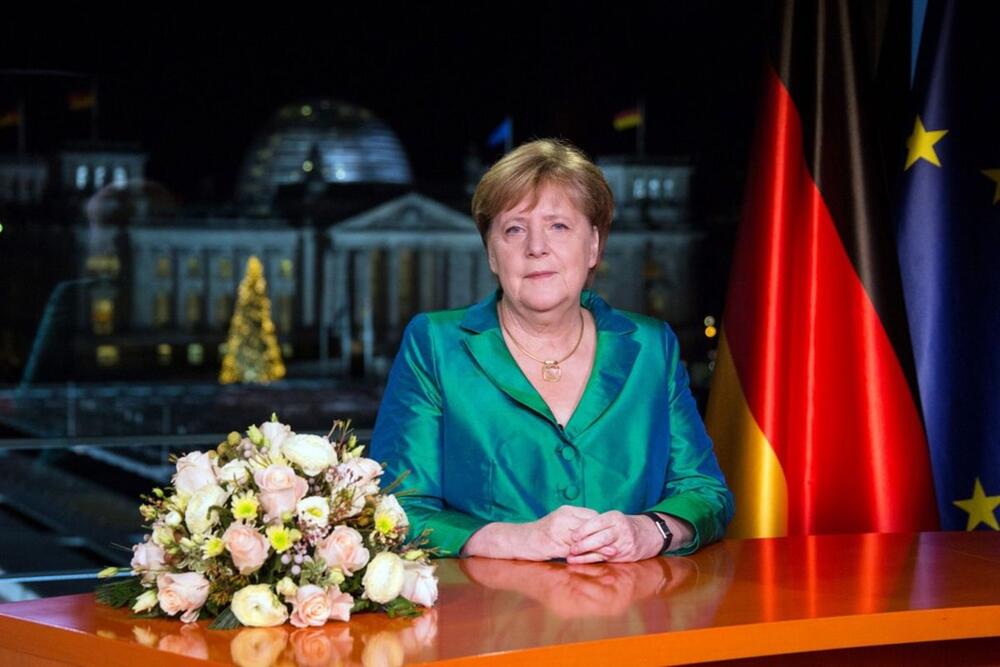 Angela Merkel se povukla iz politike 2021. godine