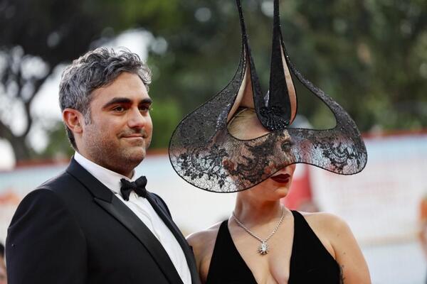 Udaje se Lejdi Gaga! Nakon burnog ljubavnog života, pevačica će izgovoriti "da" dugogodišnjem partneru