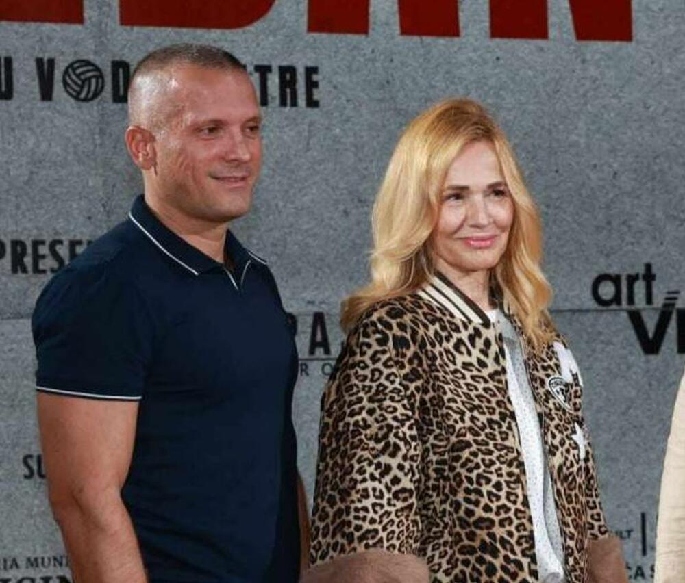 OLIVERA BALAŠEVIĆ BLISTA U BEOGRADU NA PREMIJERI FILMA 