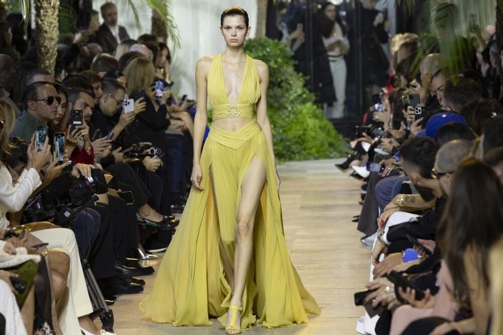 Elie Saab SS25 reday-to-wear kolekcija na Nedelji mode u Parizu