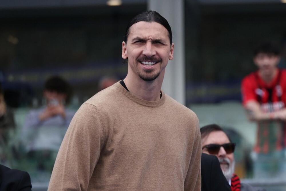 ZLATAN IBRAHIMOVIĆ SA DUGOGODIŠNJOM DEVOJKOM I NOVAKOM ĐOKOVIĆEM USLIKAN U NJUJUORKU 
