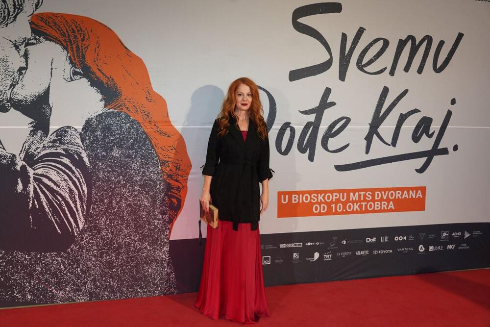 Jelena Đokić na premijeri filma 'Svemu dođe kraj'