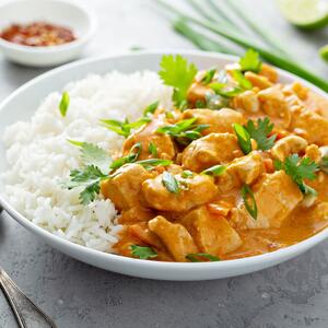 Recept za indijski "butter chicken" sa pirinčem: Pikantno, ukusno i zasitno jelo u kojem se uživa svim čulima