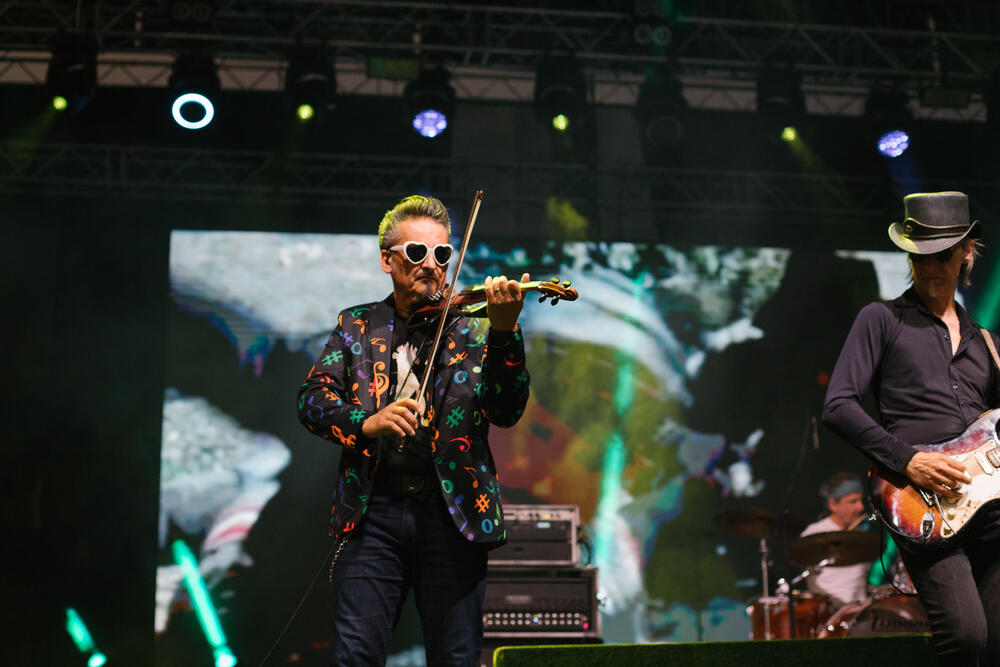 SPEKTAKULARAN KONCERT ZABRANJENOG PUŠENJA