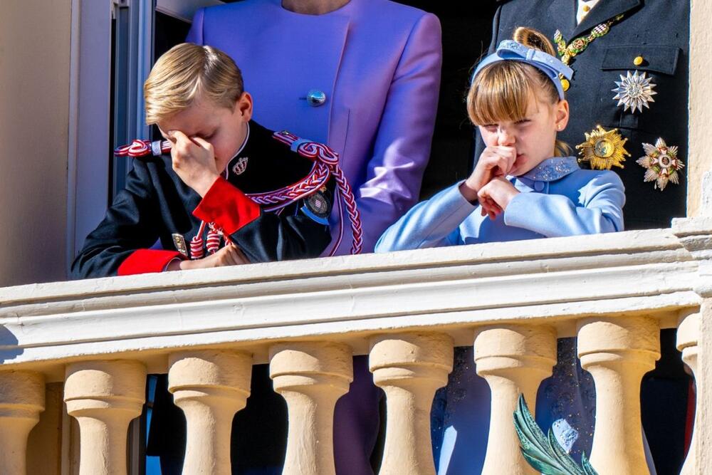 Princeza Šarlin i princ Albert od Monaka sa svojom decom princem Žakom i princezom Gabrijelom