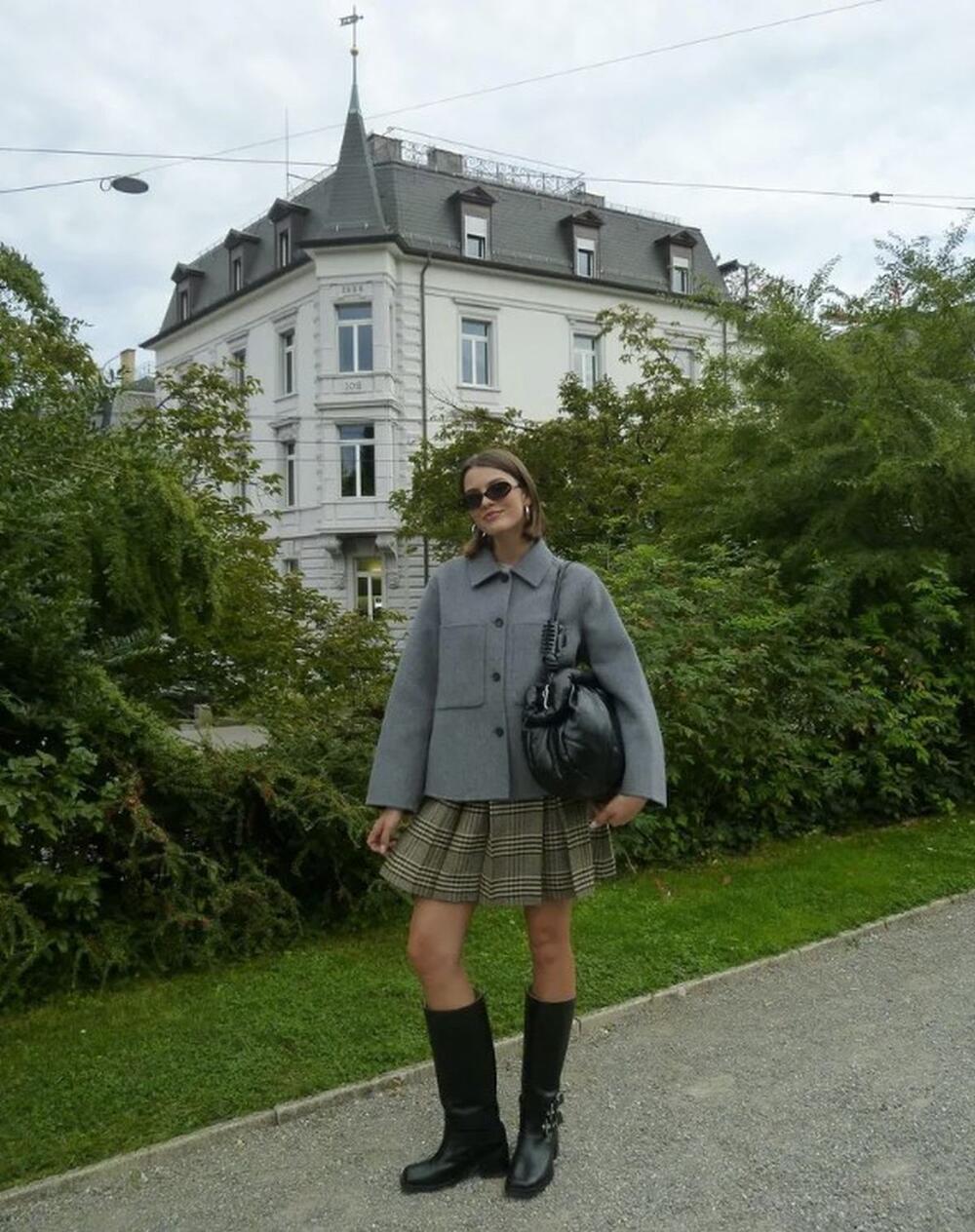 Karirana suknja je u trendu svake jeseni i zime