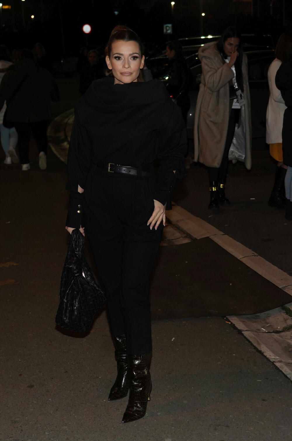 <p>Poslednji koncert velike turneje Aleksandre Prijović održan je večerasu u Beogradskoj areni u sklopu regionalne turneje "Od istoka do zapada".</p>