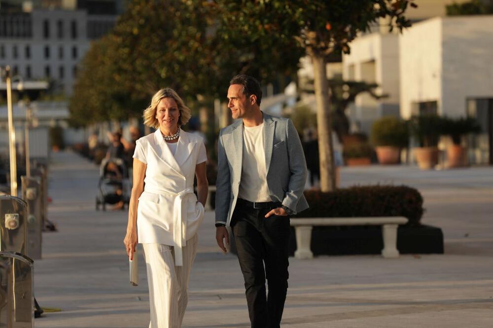 <p>Superstar je i ove godine zadržao poziciju najgledanijeg kablovskog kanala i petu poziciju po gledanosti u konkurenciji svih tv kanala u Srbiji uključujući i one sa nacionalnom frekvencijom među publikom od 18 do 49 godina, prema istraživanju agencije Nielsen. U konkurenciji brojnih domaćih i svetskih kanala, Superstar je već godinama glavno mesto okupljanja ljubitelja vrhunskog filmskog i serijskog programa.</p>