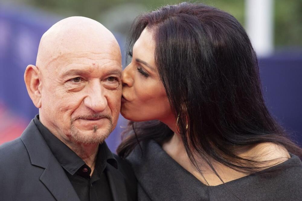 Ben Kingsli sa suprugom Danijelom