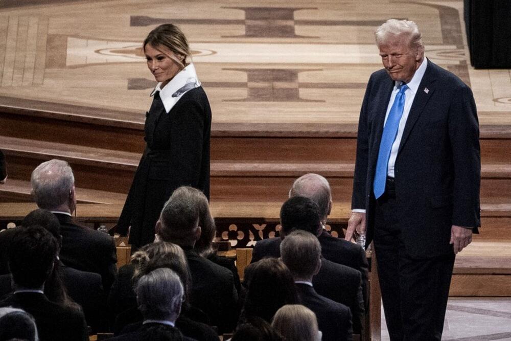 Melanija i Donald Tramp na sahrani Džimija Kartera