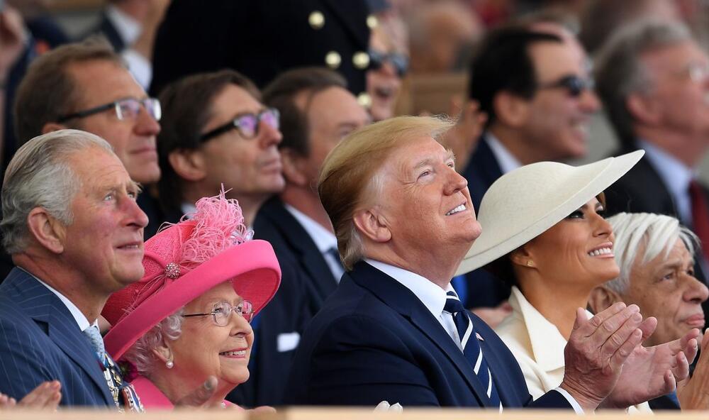 Šešir Melanije TRamp na obeležavanju 75. godišnjice Bitke za Normandiju u Portsmutu