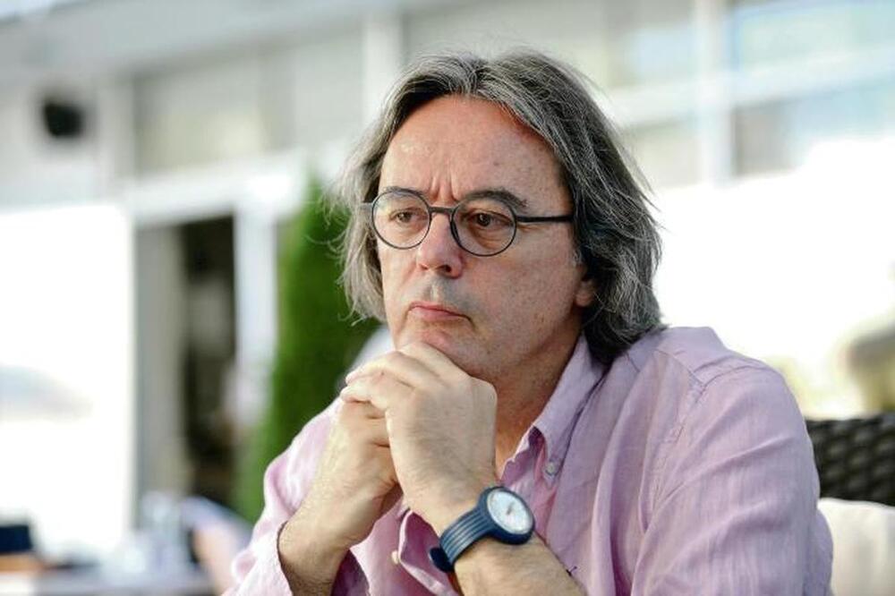 SIN SANJE ILIĆA JE KRENUO MUZIČKIM STOPAMA 