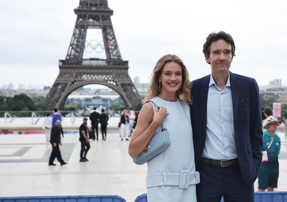 Natalija Vodijanova i Antoan Arno žive u stanu u Parizu s porodicom