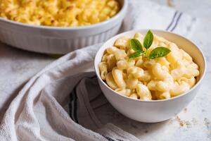 Na engleskom MAC AND CHEESE, a na srpskom jednostavno MAKARONE SA SIROM: Recept za najlepši ručak za 15 minuta