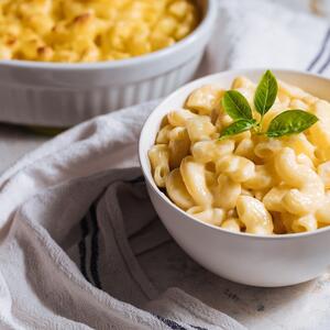 Na engleskom MAC AND CHEESE, a na srpskom jednostavno MAKARONE SA SIROM: Recept za najlepši ručak za 15 minuta