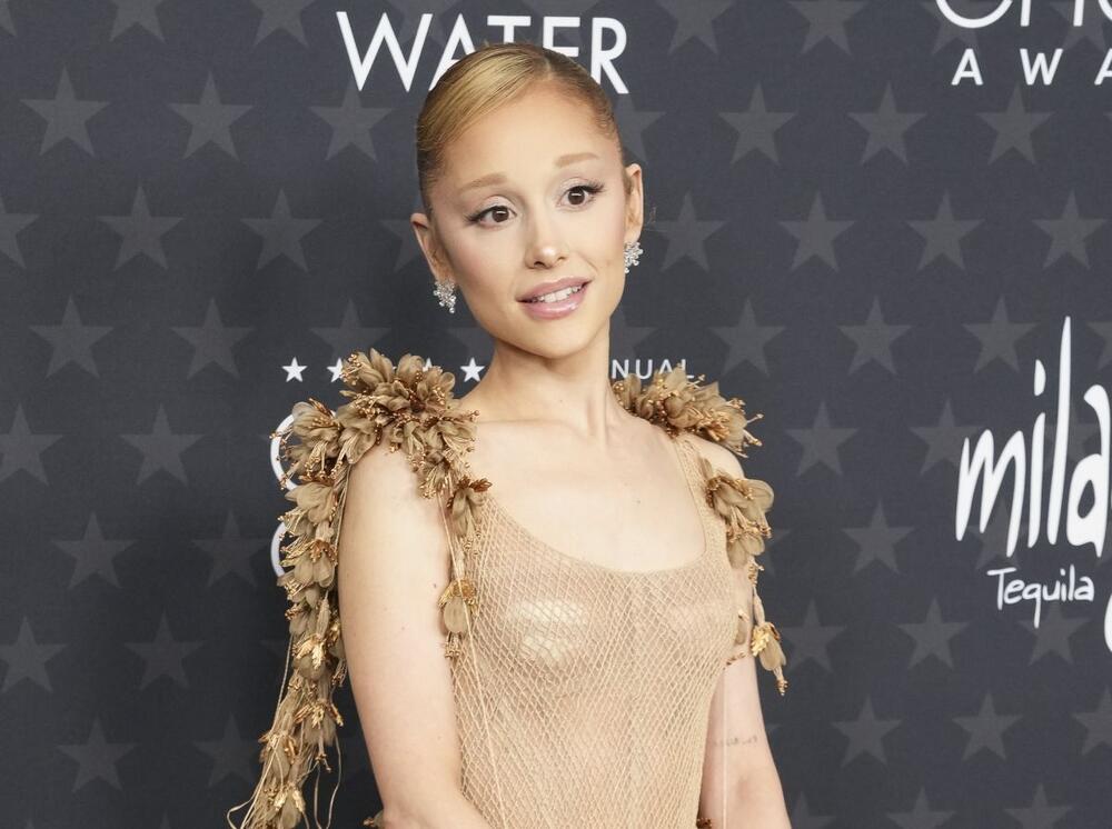 Arijana Grane u Dior Haute Couture haljini na dodeli Filmskih nagrada po izboru kritičara