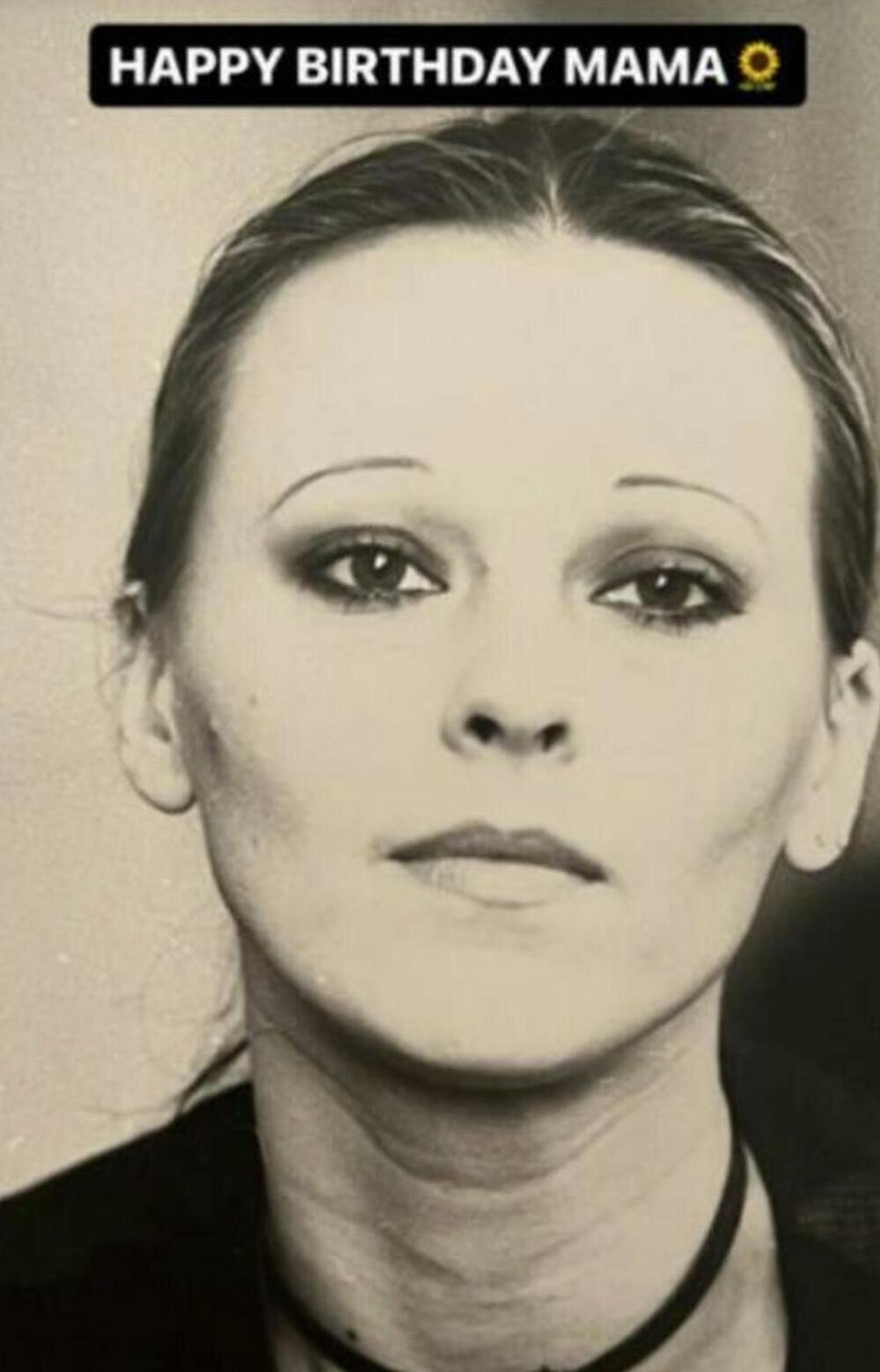 Dženana Sudžuka u mladosti