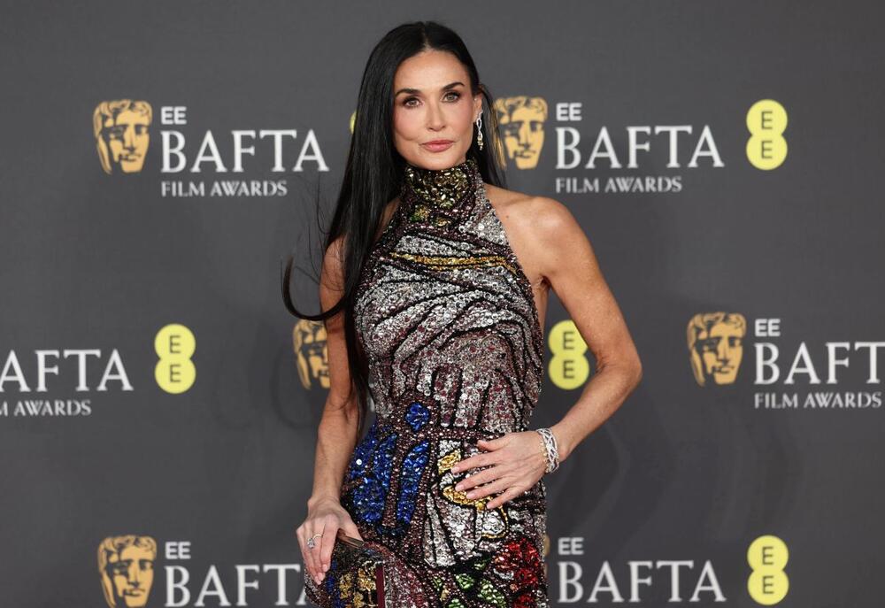 Demi Mur u Alexander McQueen haljini na dodeli BAFTA nagrada