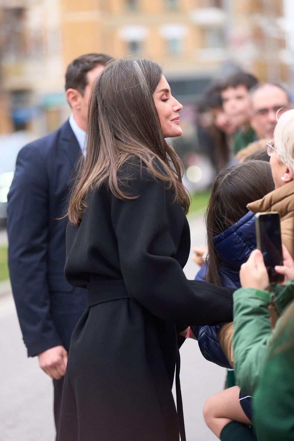 Svaki njen stajling je prava oda ženstvenosti