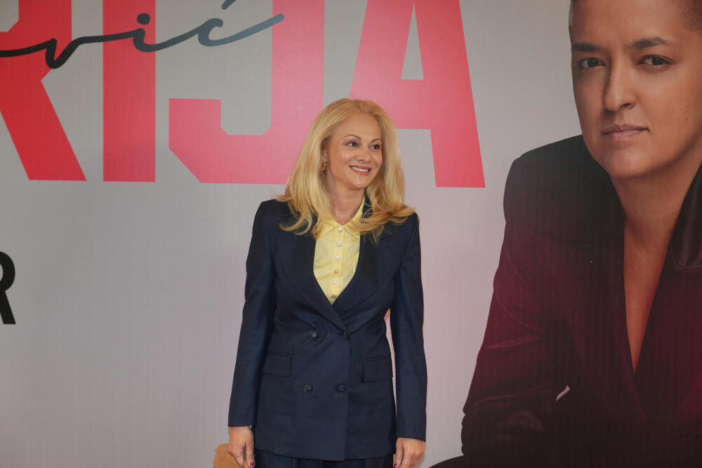 <p>Marija Šerifović održala je svoj drugi koncert u Sava Centru, a kolege su došle da joj daju podršku</p>