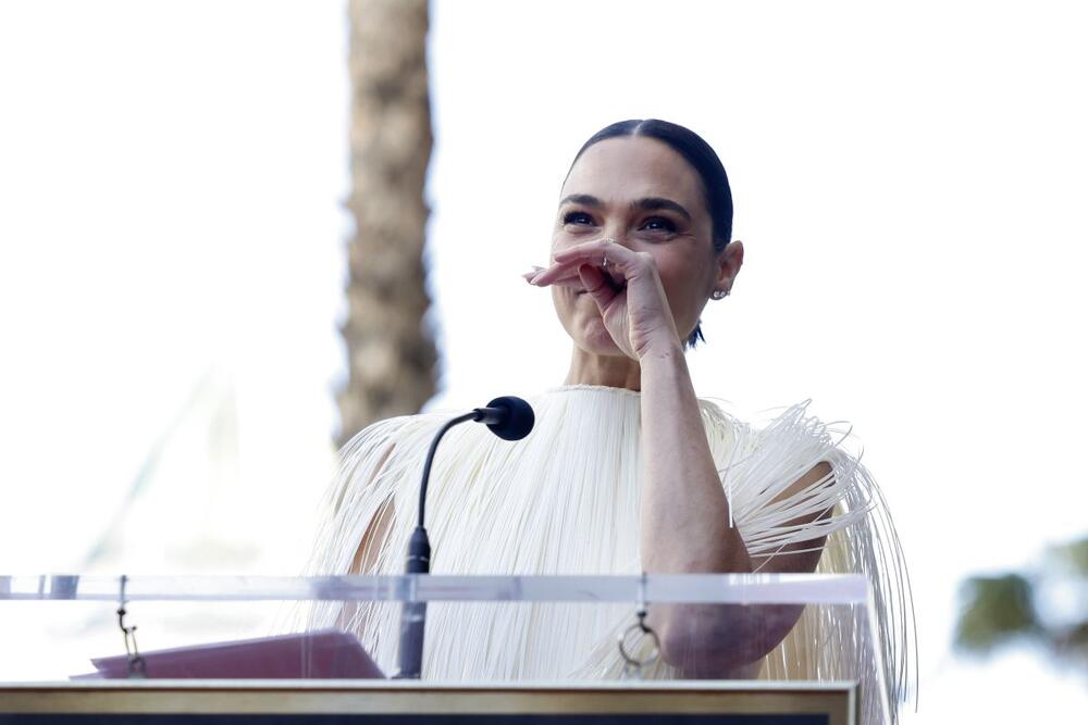 Gal Gadot dobila zvezdu na Bulevaru slavnih