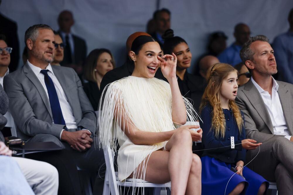 Gal Gadot dobila zvezdu na Bulevaru slavnih