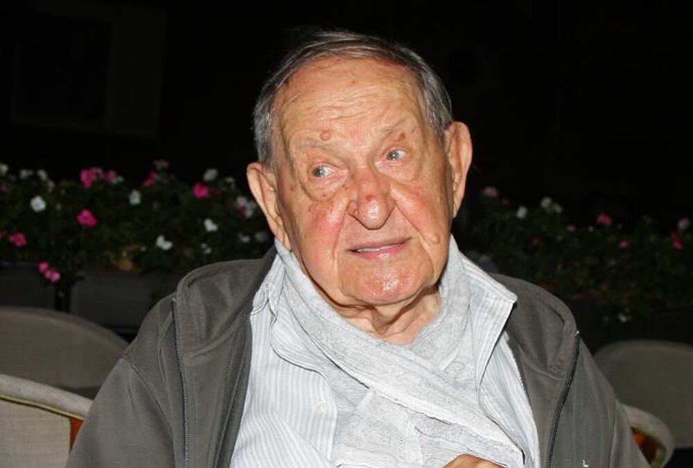 Vlasta Velisavljević