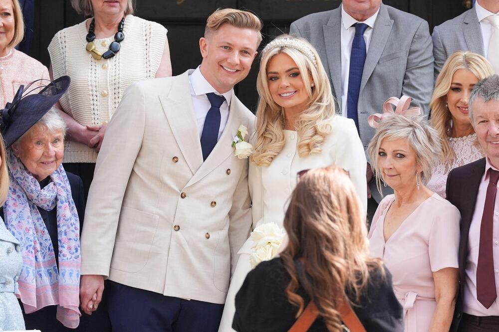 Venčanje voditeljke Eli Kostelo