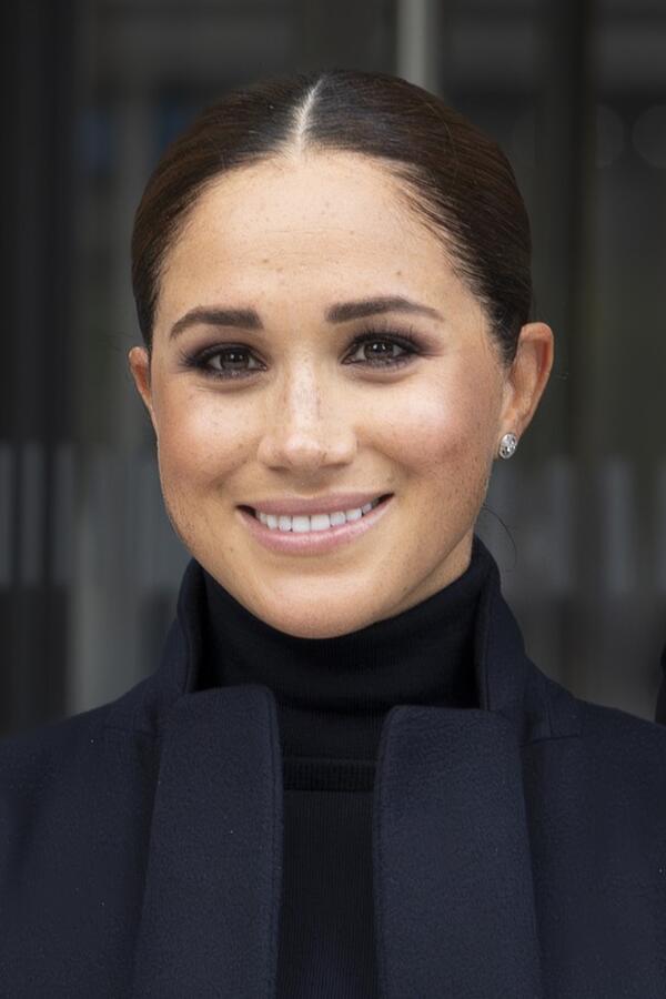 Megan Markl je kraljica recikliranih stvari: Jedan džemper je nosila 9 puta, a odakle vam je poznata ova haljina?