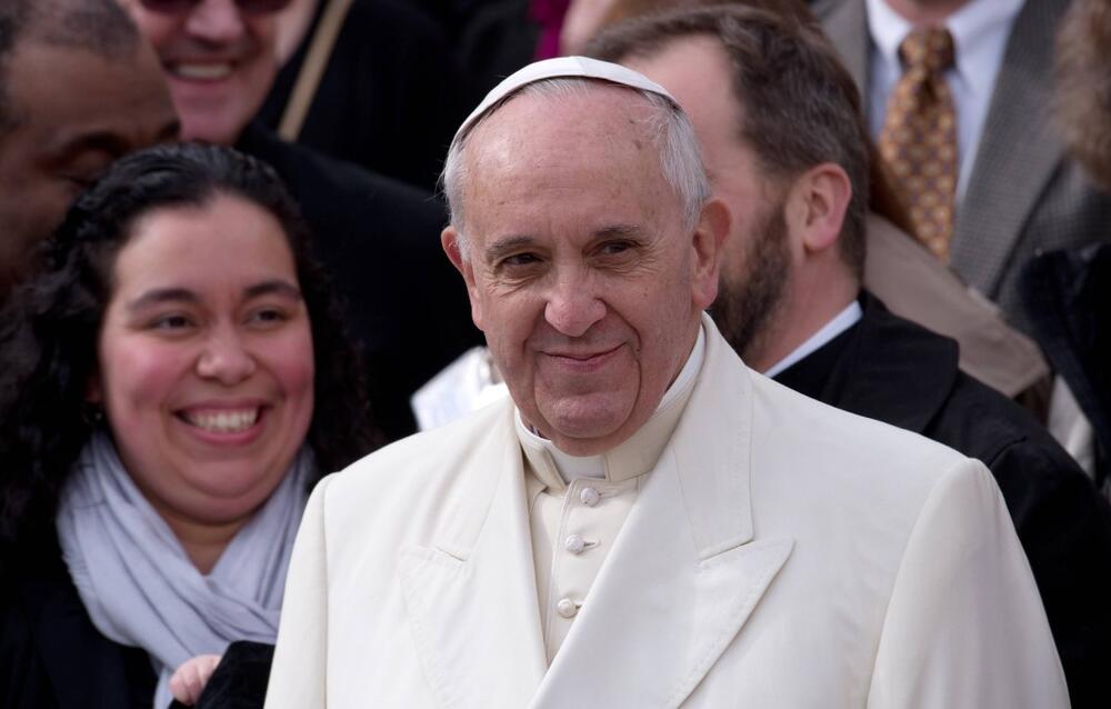 ZABRANJENA LJUBAV PAPE FRANJE 