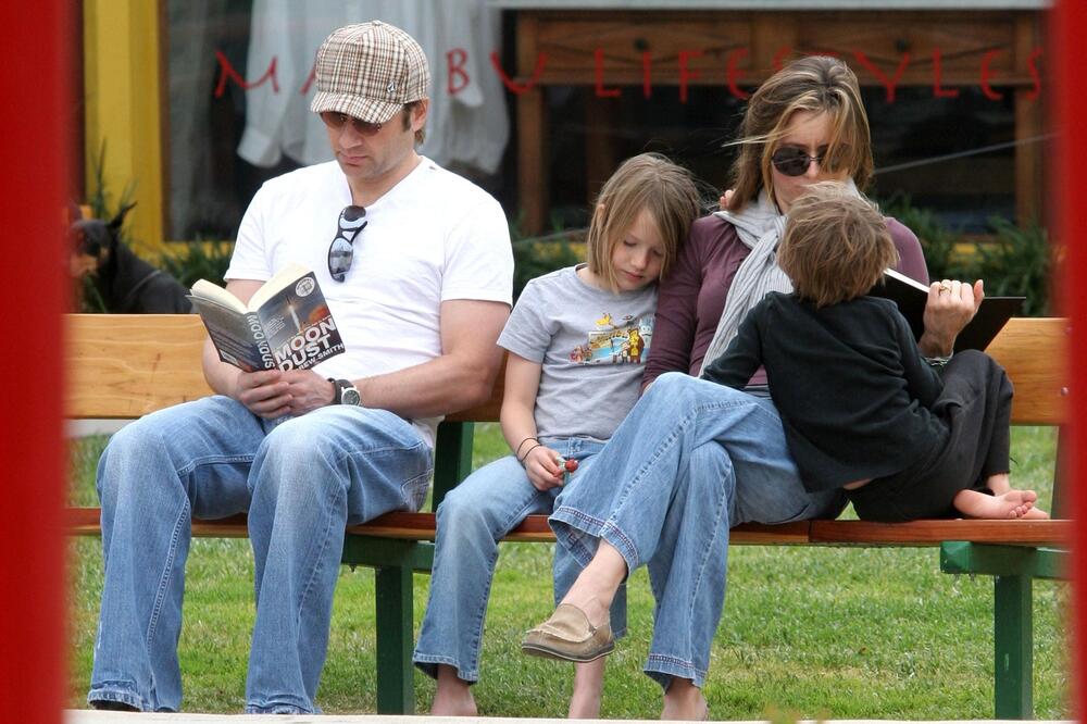 Dejvid Duhovni i Tea Leoni s decom