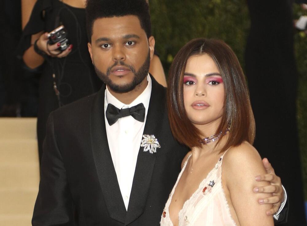 Vikend i Selena Gomez na Met gali 2017. godine