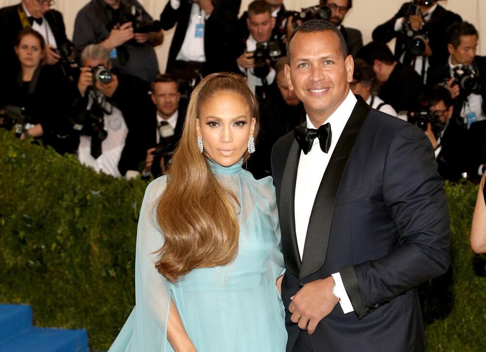 Dženifer Lopez umalo je 4. put rekla 'da' Aleksu Rodrigezu