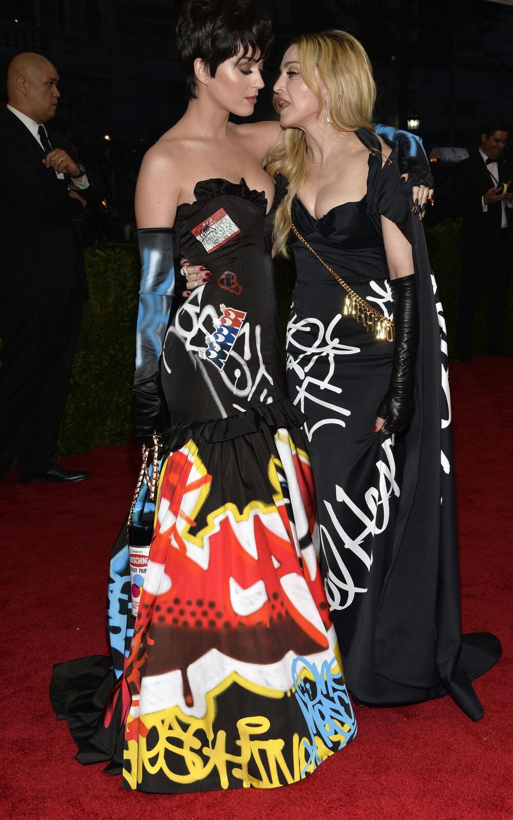 Keti Peri na Met gali