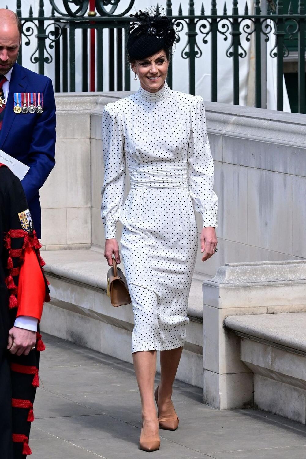 <p>Kejt Midlton je danas ponela minđuše koje je njena pokojna svekrva nosila u momentu kada joj je bilo najteže.</p>