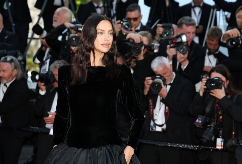 <p>Potpuno neočekivano izdanje ruske manekenke je oduševilo.</p>