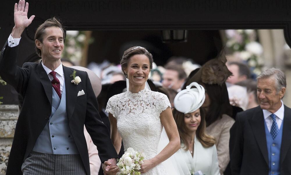 Džejms Metjuz i Pipa Midlton na svom venčanju