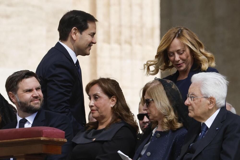 Đorđa Meloni na ustoličenju pape Lava XIV