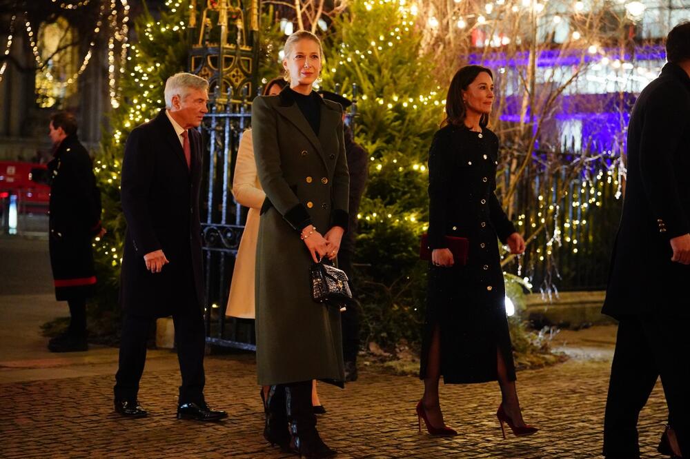 Ledi Gabrijela Vindzor na božićnoj službi u Vestminsterskoj opatiji 2024.