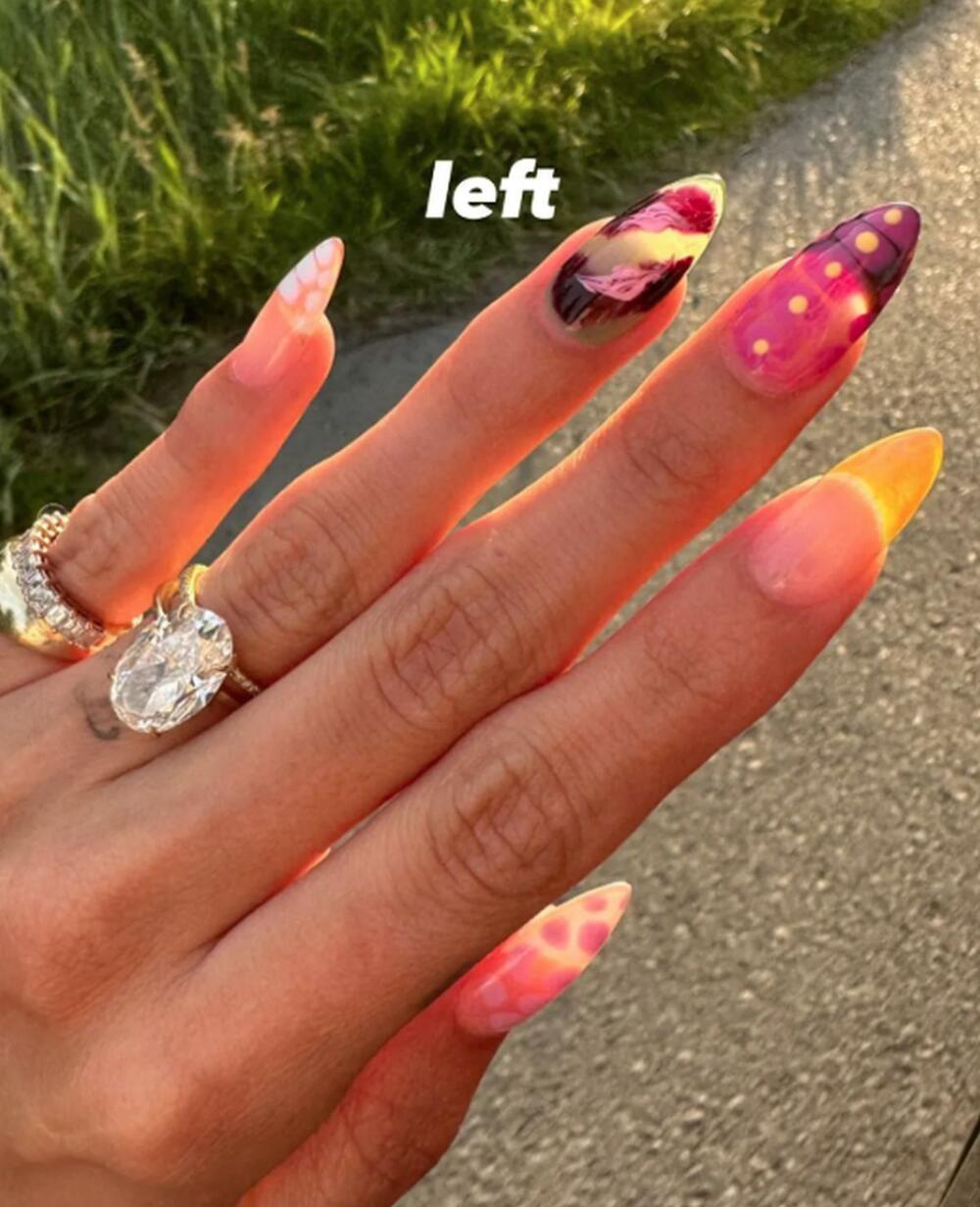 Hejli Biber, Nokti, Manikir