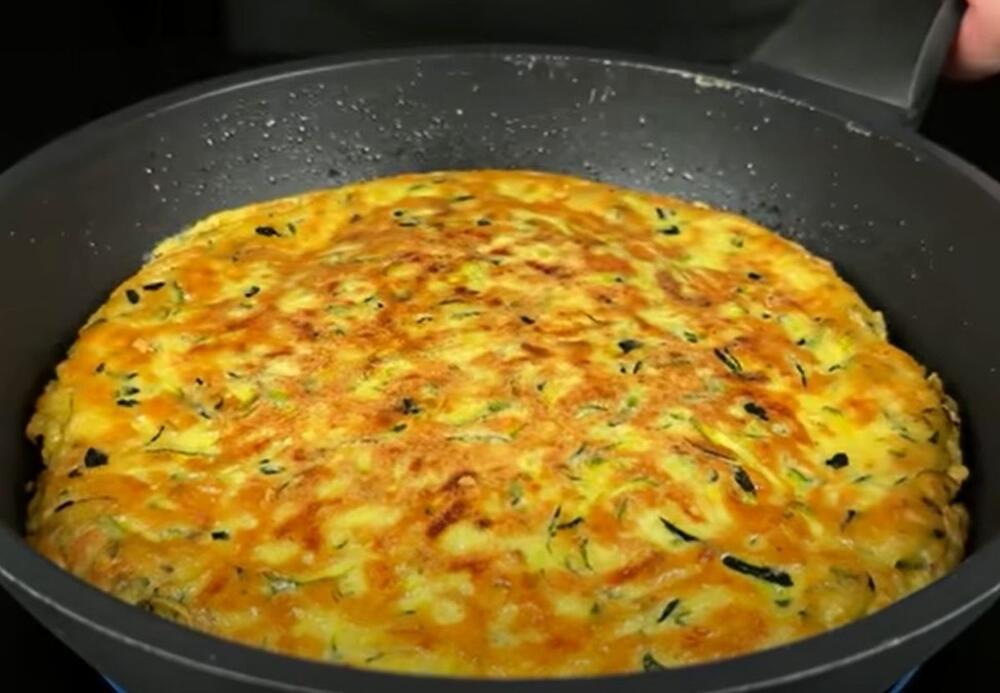 Pita iz tiganja s tikvicom i jajima