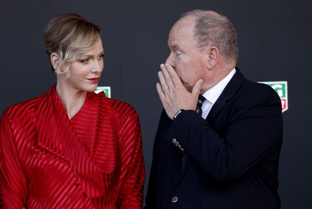 Princeza Šarlin i princ Albert od Monaka na trci Formule 1