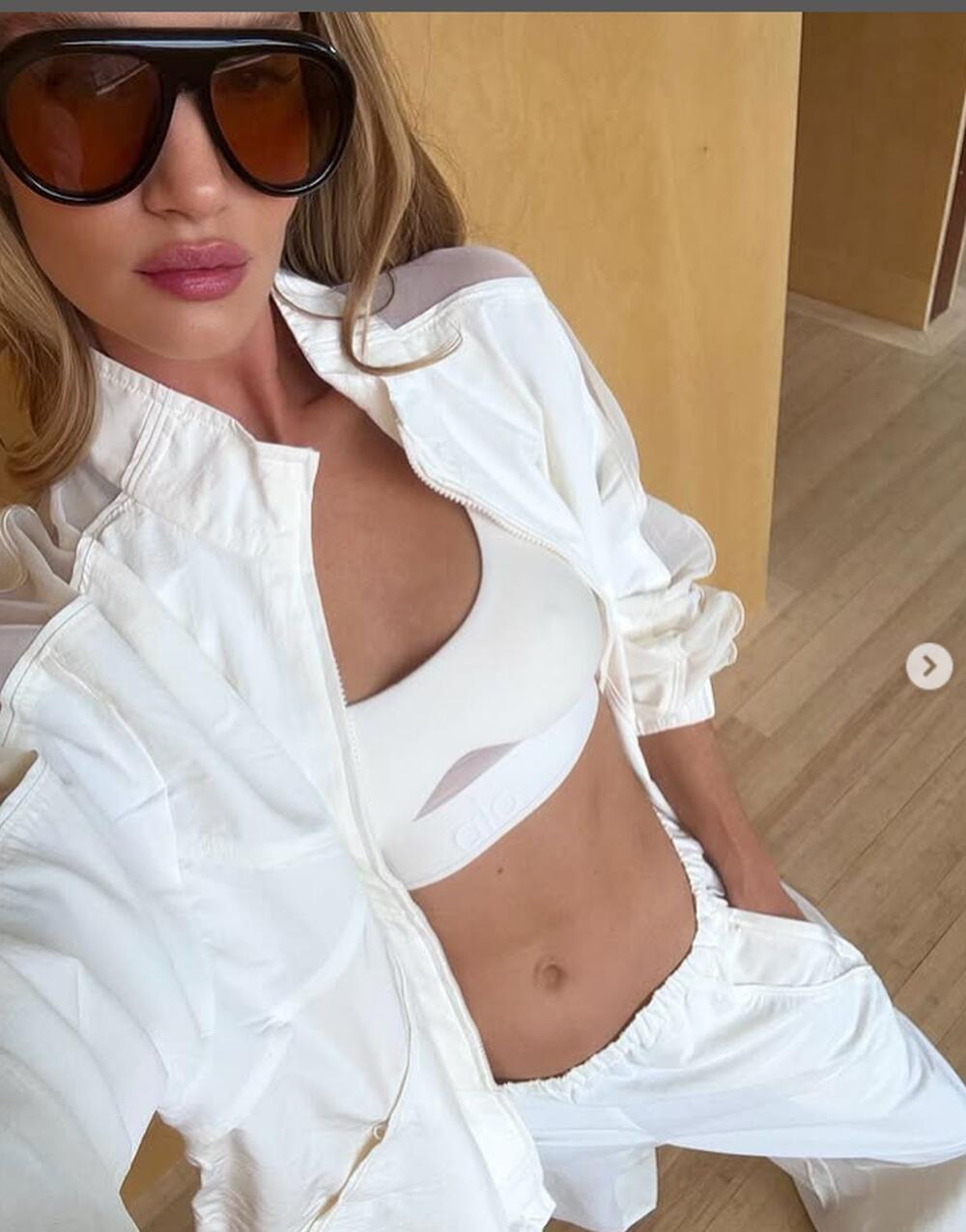 foto: Instagram / rosiehuntington