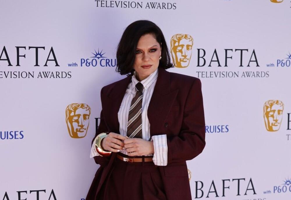 Pevačica je u martu napunila 37 godina, a pre toga je saznala da boluje od teške bolesti