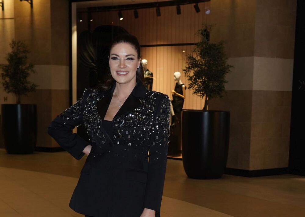 Voditeljka Sanja Kužet uvek izgleda fantastično